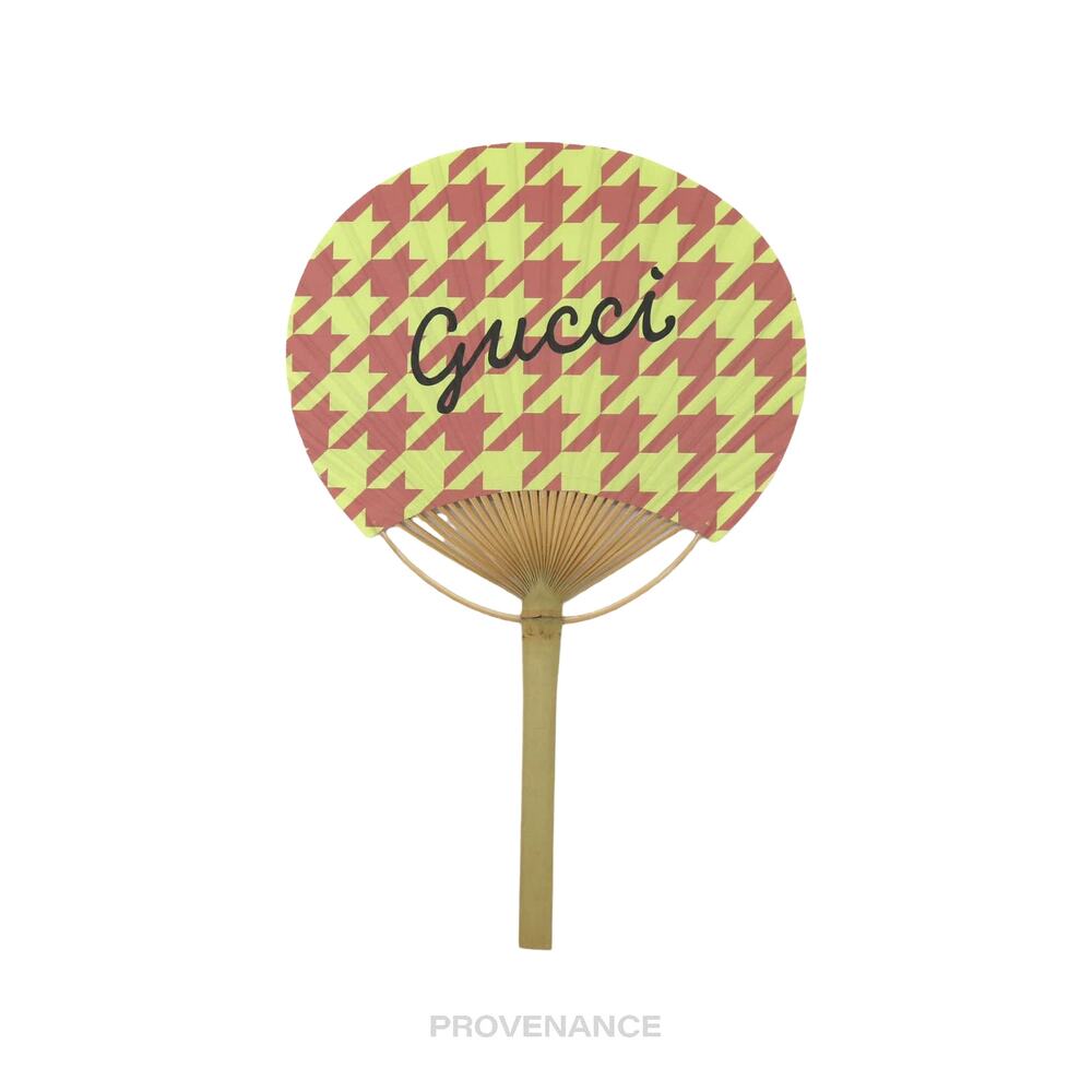 🔴 Gucci Logo Bamboo Hand Fan - Houndstooth Pink Yellow